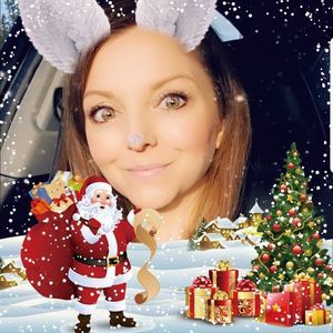 Meet your Posher, Monica